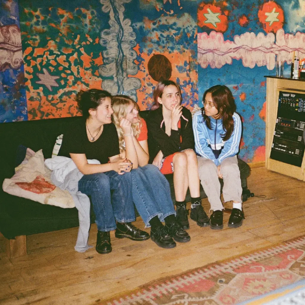 Red Ivory gallery image